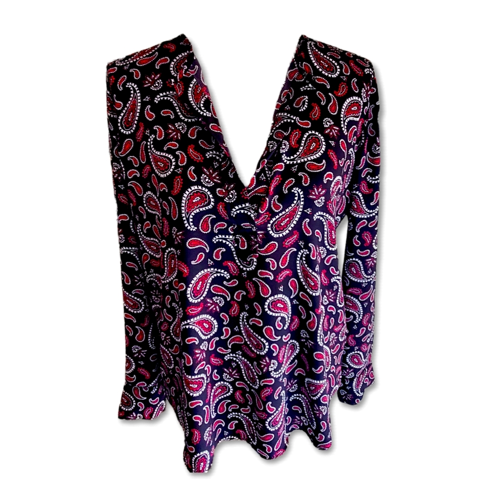Paisley Black, Red, and White Long Sleeve Premise Studios High Low Tunic T Sz M - Picture 4 of 11